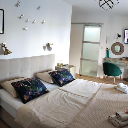 Riviera Rooms And Apartments Palit 외부 사진