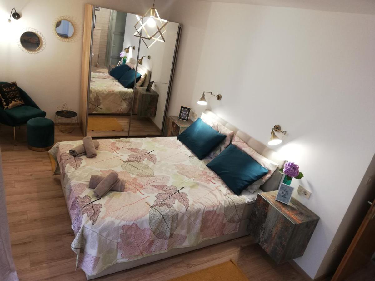 Riviera Rooms And Apartments Palit 외부 사진