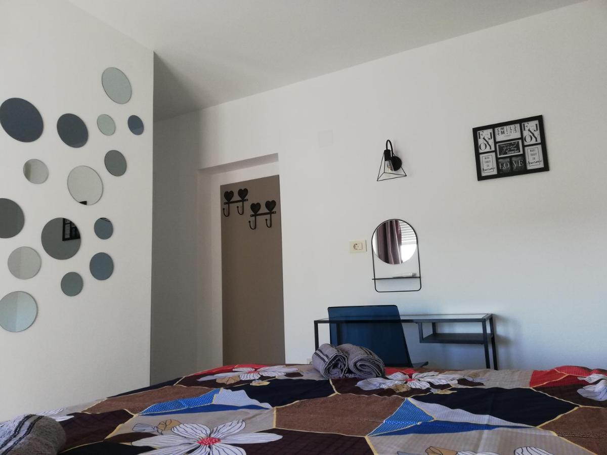Riviera Rooms And Apartments Palit 외부 사진
