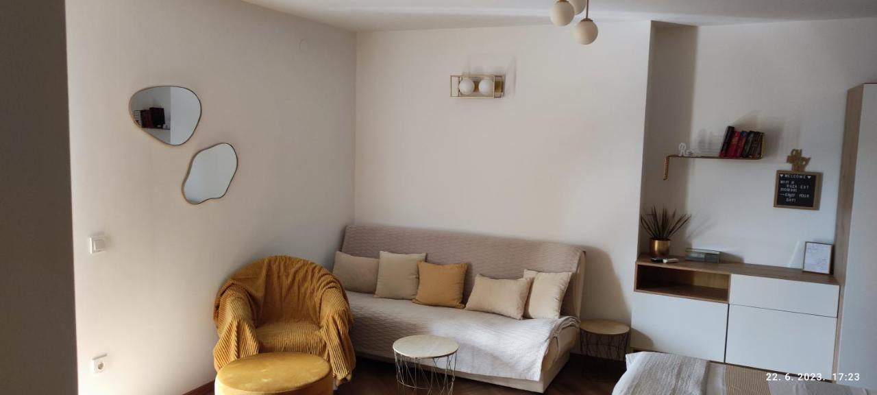 Riviera Rooms And Apartments Palit 외부 사진