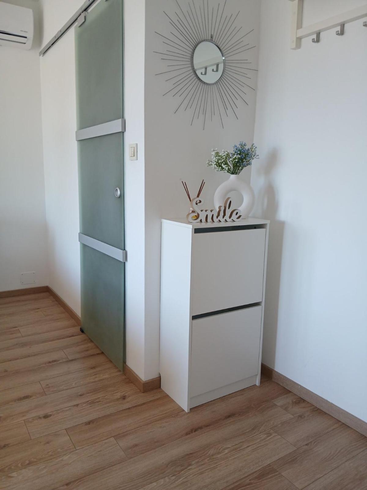 Riviera Rooms And Apartments Palit 외부 사진