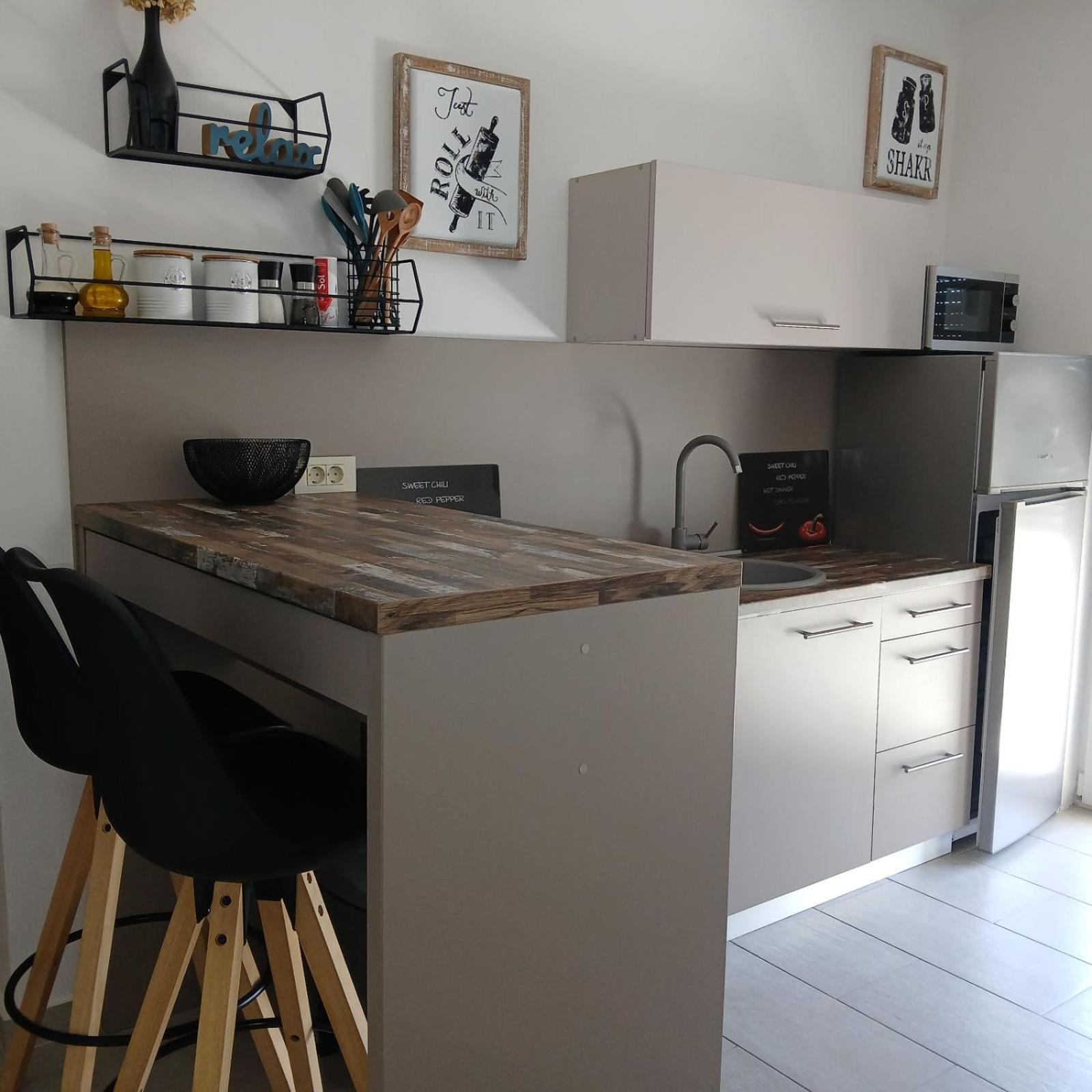 Riviera Rooms And Apartments Palit 외부 사진