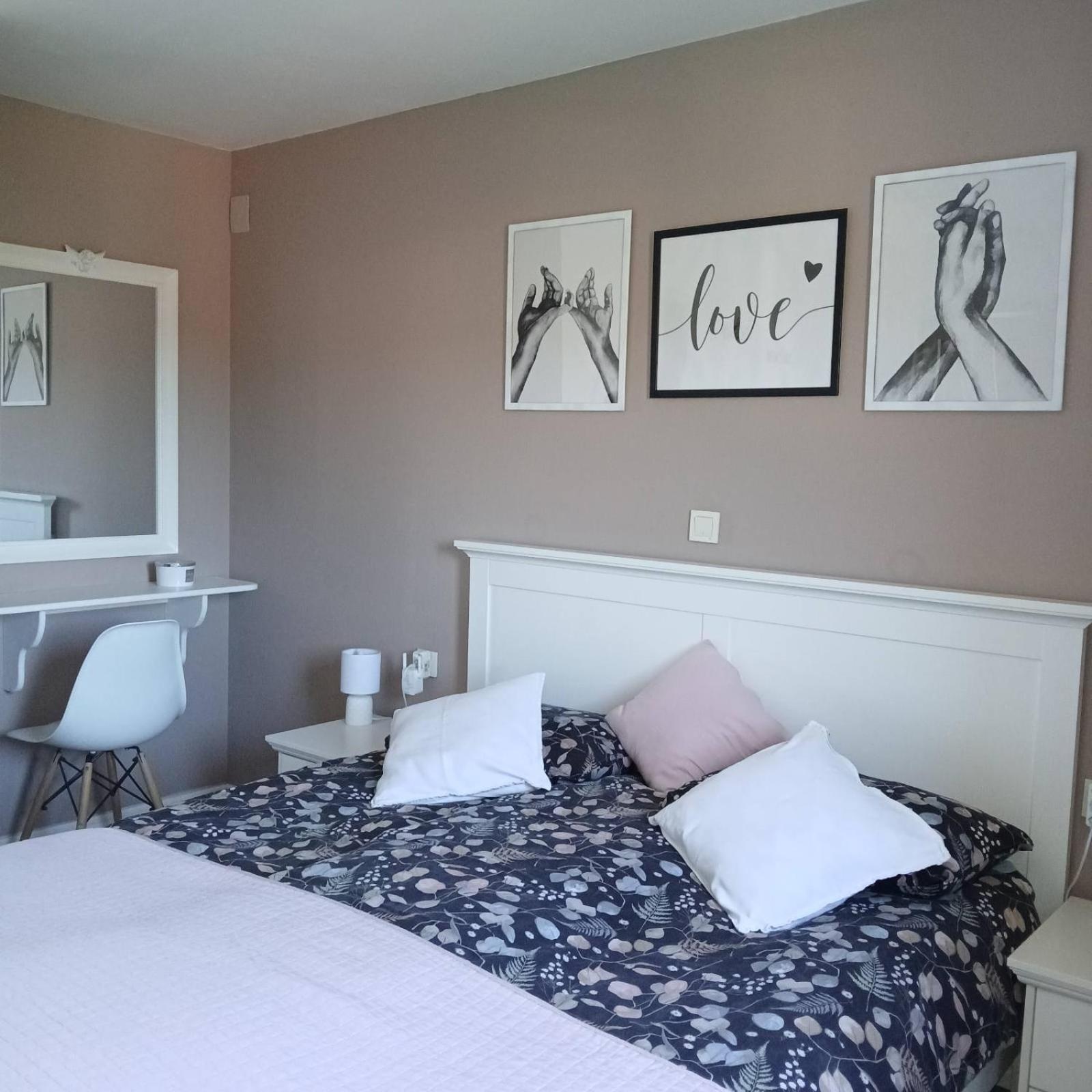 Riviera Rooms And Apartments Palit 외부 사진
